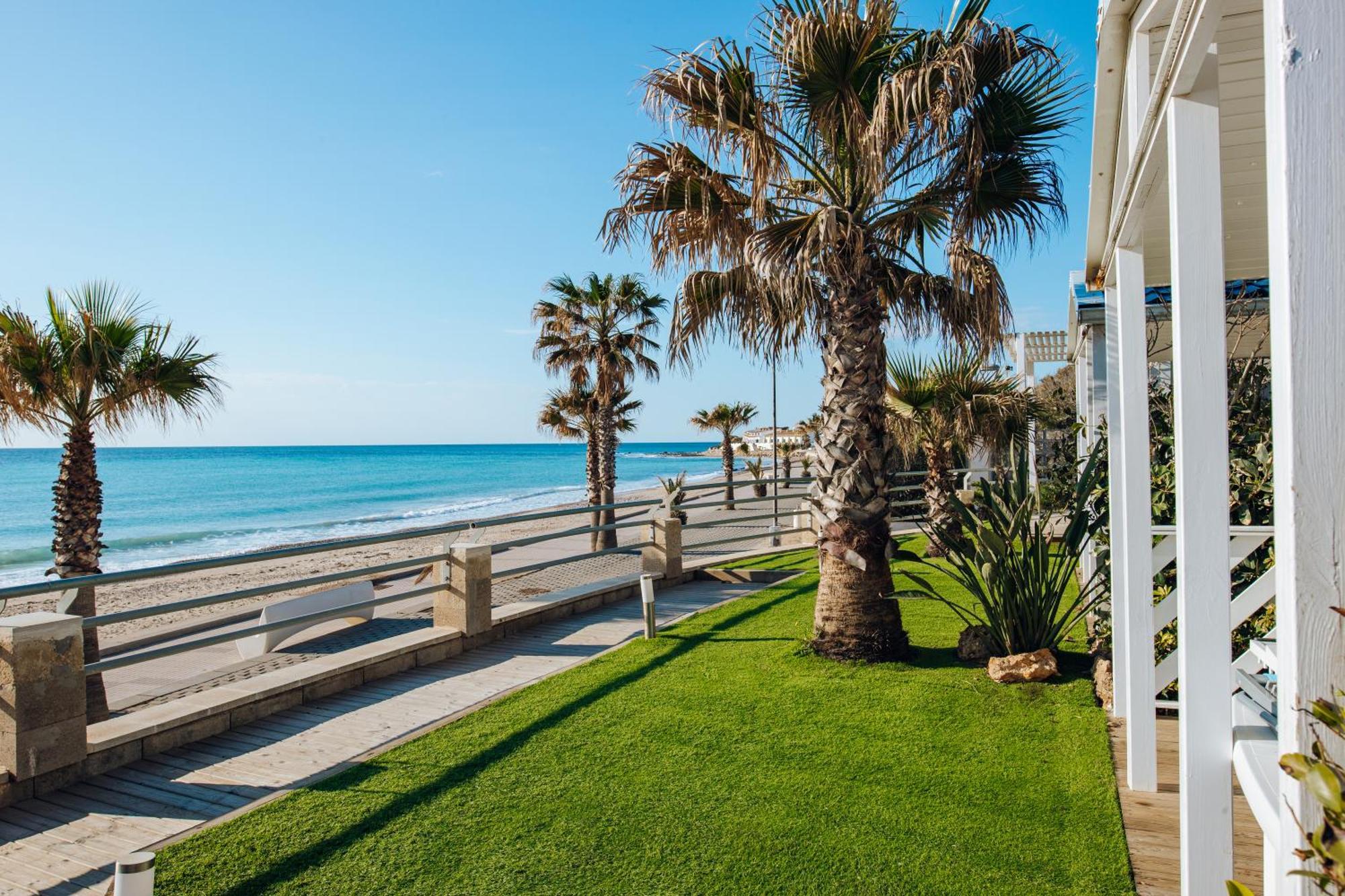Alannia Costa Dorada Hotel Platja de l'Almadrava Exterior photo